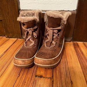 Sorel women’s snow boots